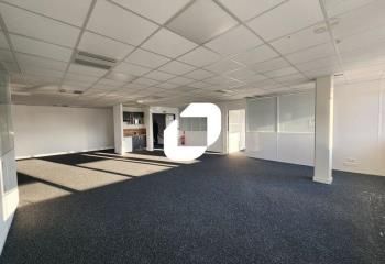 Bureaux à louer Vélizy - Proche A86, N118 et Tram T6