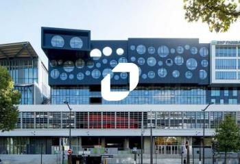 Location bureaux Paris 19 - RER E Rosa Parks et métro Corentin Cariou