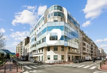 Bureaux à vendre Levallois-Perret - Métro à 8 min, espaces extérieurs