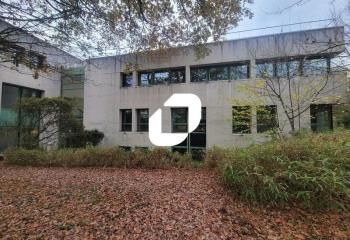 Bureaux à louer Orsay - Proche RER B et grands axes