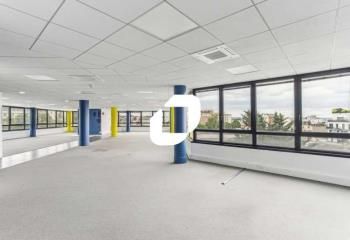 Location bureaux Nanterre - Proche RER, métro et N13
