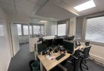 Location bureaux Bruges - Forum du Lac, proche bus, tram et autoroute