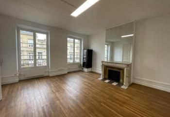 Location bureaux Bordeaux Triangle d'Or - Proche bus et tram