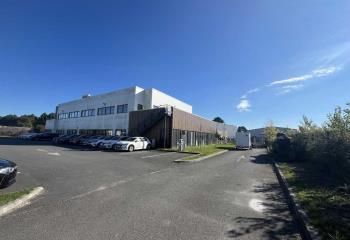 Location bureaux Saint-Jean-d'Illac - Proche A630 et aéroport Bordeaux-Mérignac