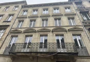 Local commercial à louer Bordeaux Triangle d'Or - Tram Ligne B