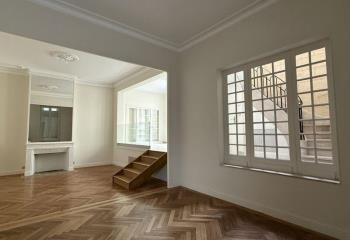 Location bureau - 271 m²
