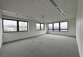 Location bureaux Rosny-sous-Bois - Proche RER E Bois Perrier