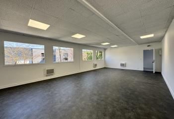 Location bureaux Eaubonne - Proche A15, A115 et gare SNCF