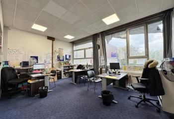 Location bureaux Montreuil - Proche Métro Croix de Chavaux et périphérique