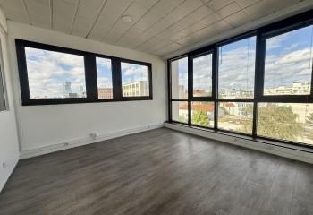 Location bureaux Ivry-sur-Seine - Proche RER C et gare SNCF