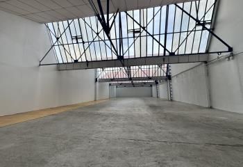 Local d'activité à louer Montreuil - Proche métro Mairie de Montreuil