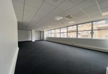Location bureaux Alfortville - Proche métro, RER et autoroute A4