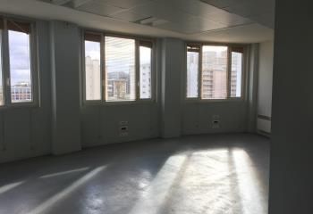 Location bureaux Montreuil - Proche A3 et métro Mairie de Montreuil