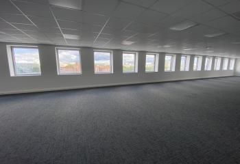 Location bureaux Ivry-sur-Seine - Proche transports et périphérique