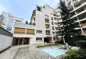 Location bureaux Paris 17 - Proche métro, RER et périphérique