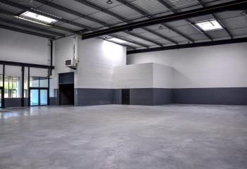 Cellules d'activité avec bureaux à vendre Stains - Parc Spirit Saint-Léger