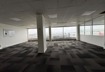Location bureau - 242 m²