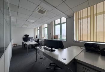 Location bureaux Pantin - Proche RER E et métro M5