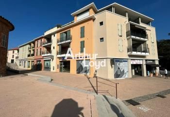 Location local commercial Fréjus centre-ville - Rond-point principal
