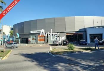 Location locaux commerciaux Antibes centre-ville - rond-point