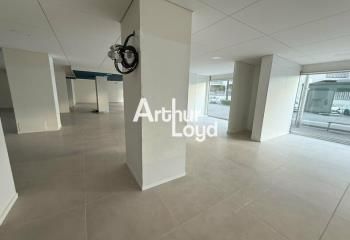 Location local commercial Saint-Laurent-du-Var - Zone Cap 3000