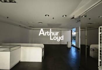 Location local commercial Cannes - Rue d'Antibes