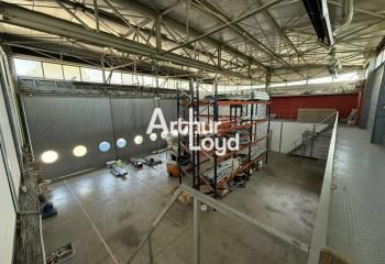 Location local d'activité Saint-Raphaël - 570 m² - Terrain 1500 m²