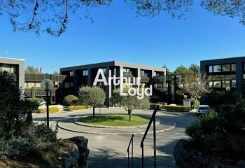 Location bureaux Valbonne - Sophia Antipolis proche A8 et centre de vie