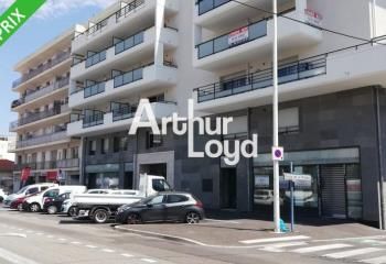 Location local commercial Cagnes-sur-Mer centre-ville