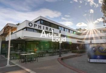 Bureaux à louer Valbonne - Sophia Antipolis proche A8 et bus