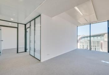 Location bureaux Lyon 7 - Proche métro Debourg et gare Jean Macé
