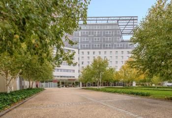 Vente bureaux Caluire-et-Cuire, proche Stalingrad, bus et gare Part-Dieu