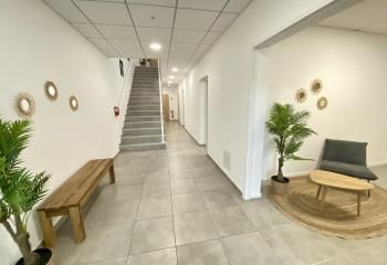 Vente bureaux Saint-Priest - Proche A43 et A46, bus et commerces