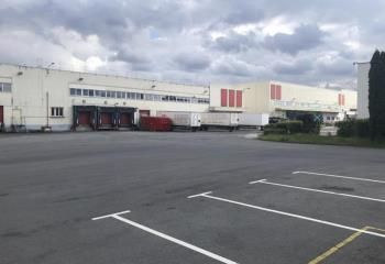 Entrepôt logistique à louer Toufflers - Proche route M700 et bus