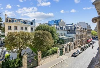 Bureaux à louer Paris 16 - Proche Métro Boissière, Étoile et Trocadéro