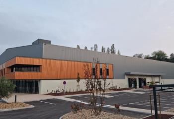 Locaux d'activité à louer Saint-Laurent-de-Mure - Proximité A43