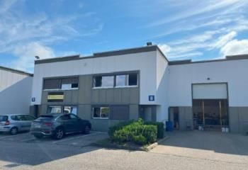 Local d'activité à louer Décines-Charpieu - Proche rocade Est