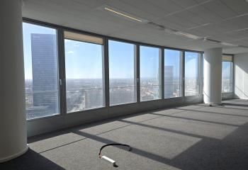 Location bureaux Lyon 3 - Tour Oxygène, proche Part-Dieu, TGV, métro, tramway