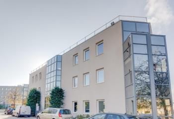 Location bureaux Lyon 7 - Proche métros Gerland et Debourg
