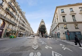 Location bureaux Paris 9 - Proche Opéra et transports en commun