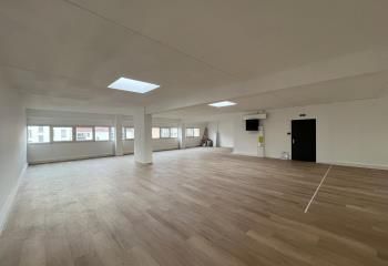 Location bureaux Lyon 7 - Proche métro Garibaldi et Part-Dieu