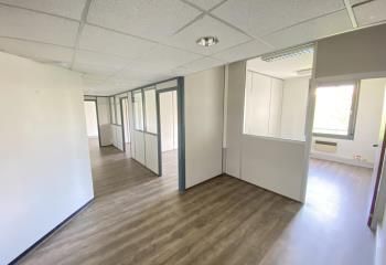 Bureaux à louer Lyon 3 - Proche métro, bus et tramway