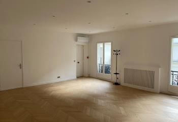 Bureau à louer Paris 8 - Avenue des Champs-Élysées, métro George V