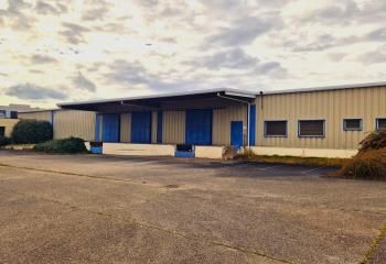 Locaux d'activité à vendre Saint-Quentin-Fallavier - Proche bus et SNCF