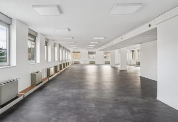 Location bureaux Lyon 8 - Proche métro Sans Souci et tram T4