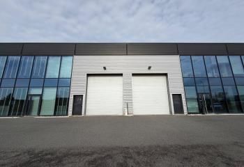 Location local d'activité Mornant - Proche axes routiers et bus