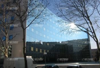 Location bureaux Villeurbanne - Proche place des Charpennes et métros A et B