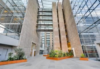 Location bureaux Puteaux - Proximité RER et métro La Défense