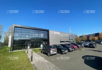 Location local d'activité Elancourt - Proche autoroutes