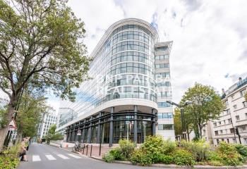 Location bureaux Levallois-Perret - Proche métro ligne 3